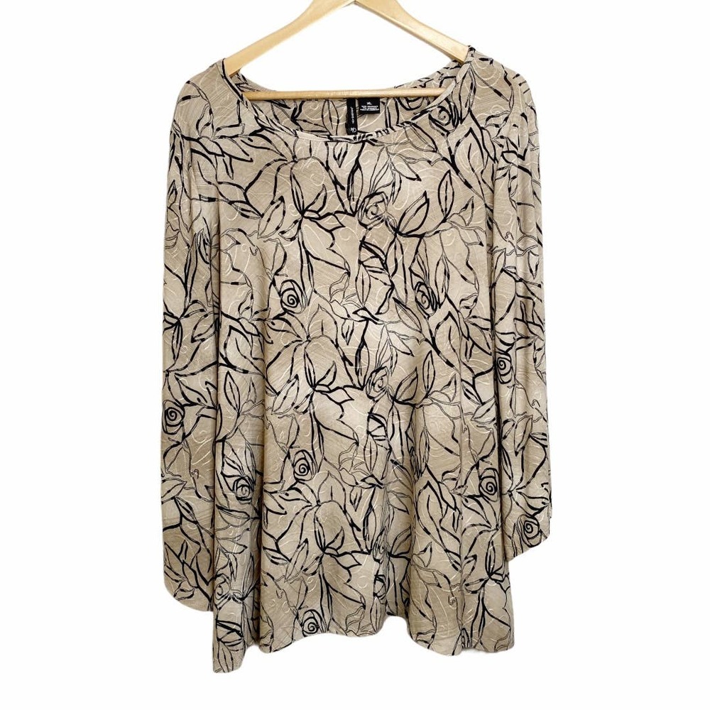 NEW DIRECTIONS Bell Sleeve Blouse